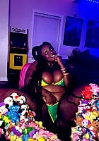 Juicy Thycc